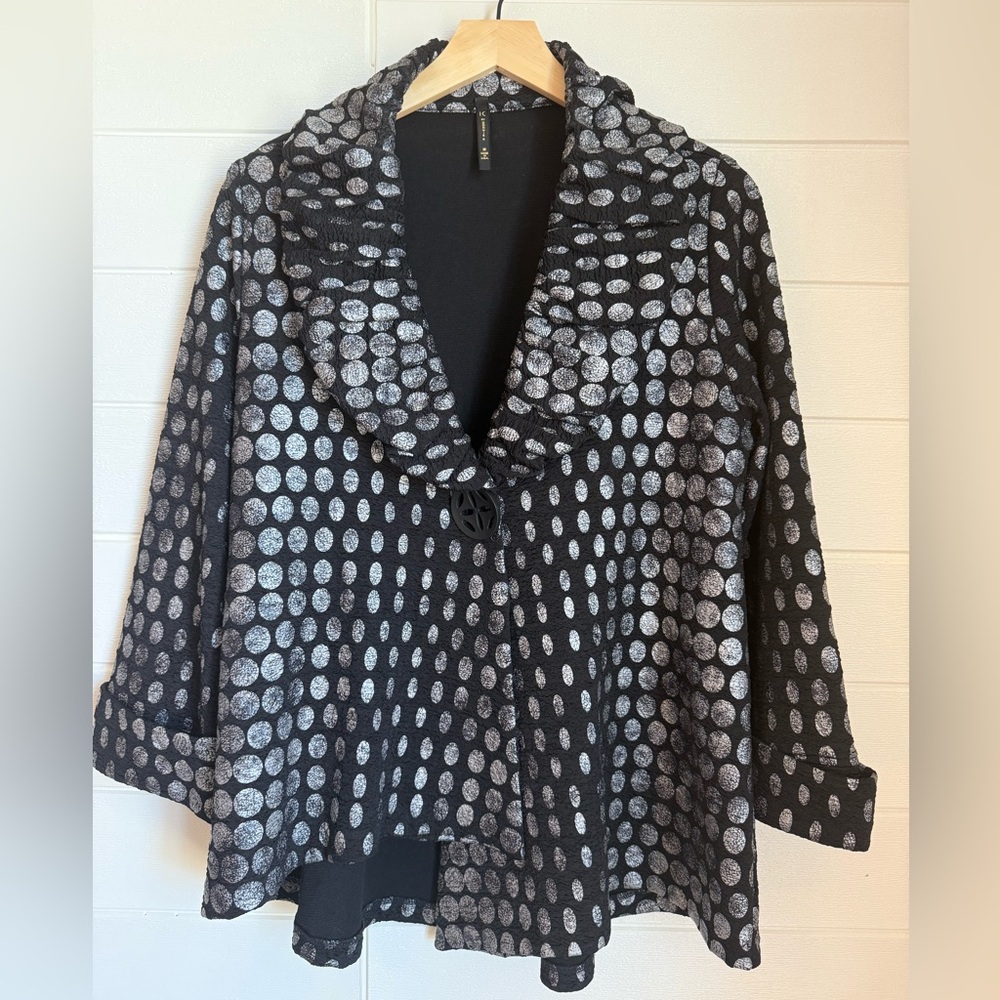 IC by Connie Flattering Asymmetrical Black and Silver Polka Dot Blazer